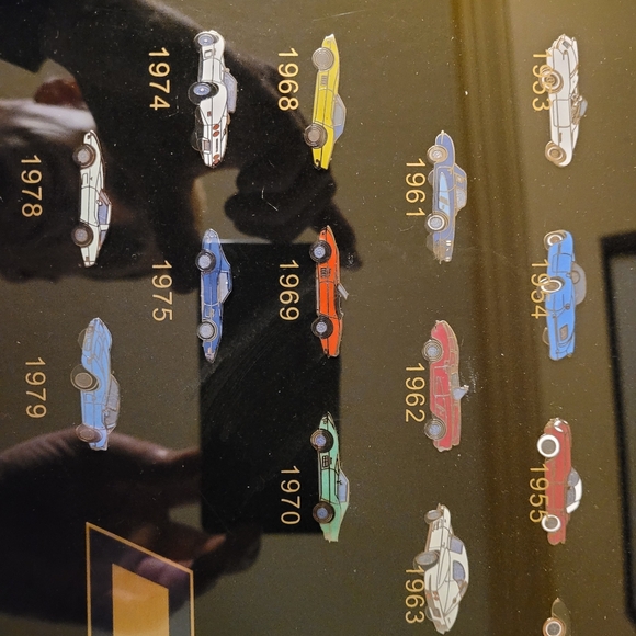 Corvette 50th anniversary pin set 1953-2004 GM In Frame #55 Limited Ed. Rare!! - Picture 4 of 9